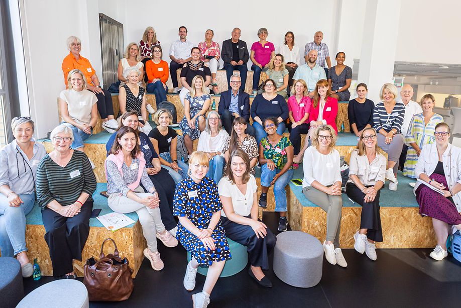 Gruppenfoto von der Auftaktveranstaltung "Projekt Zukunft"